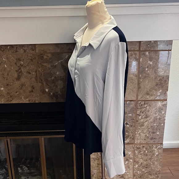 Ruti Navy and Grey Top Size 3 - Picture 4 of 8